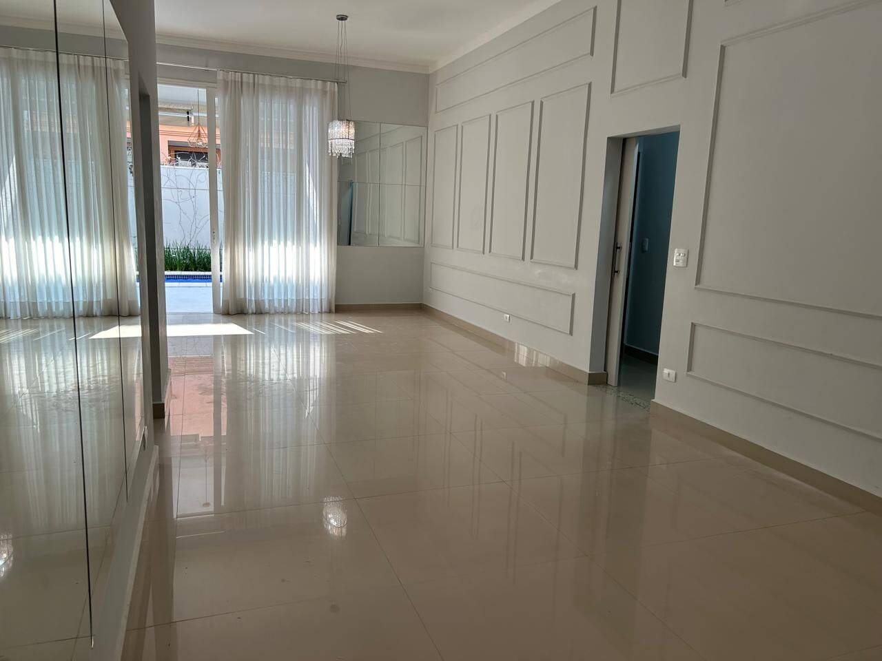 Casa com 3 dormitórios, 280 m² - venda por R$ 3.800.000,00 ou aluguel por R$ 20.500,00/mês - Jardim do Golfe - São José dos Campos/SP