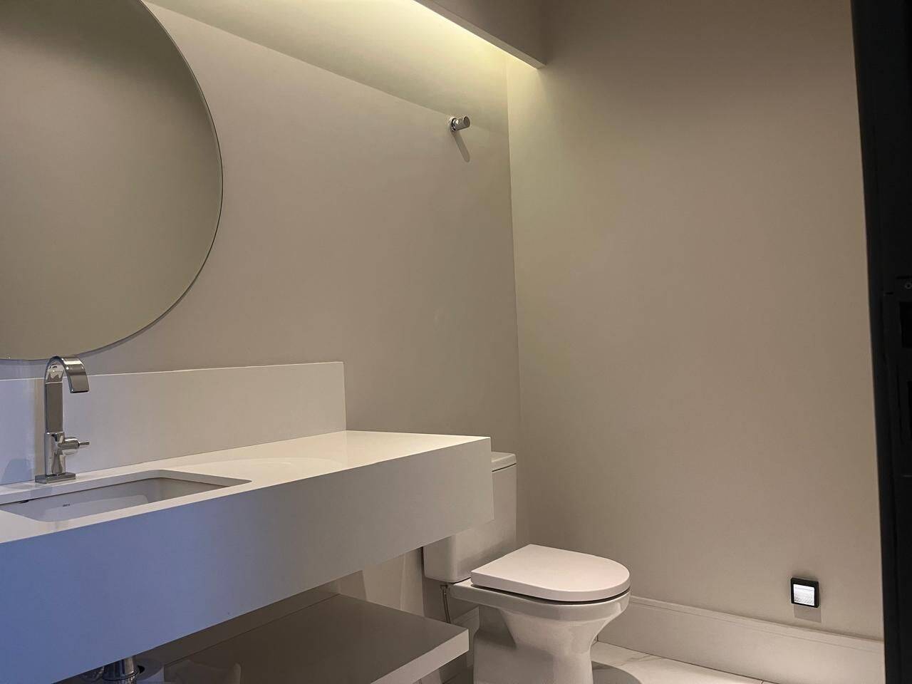 Casa com 3 dormitórios, 295 m² - venda por R$ 4.300.000,00 ou aluguel por R$ 19.222,67/mês - Jardim do Golfe - São José dos Campos/SP