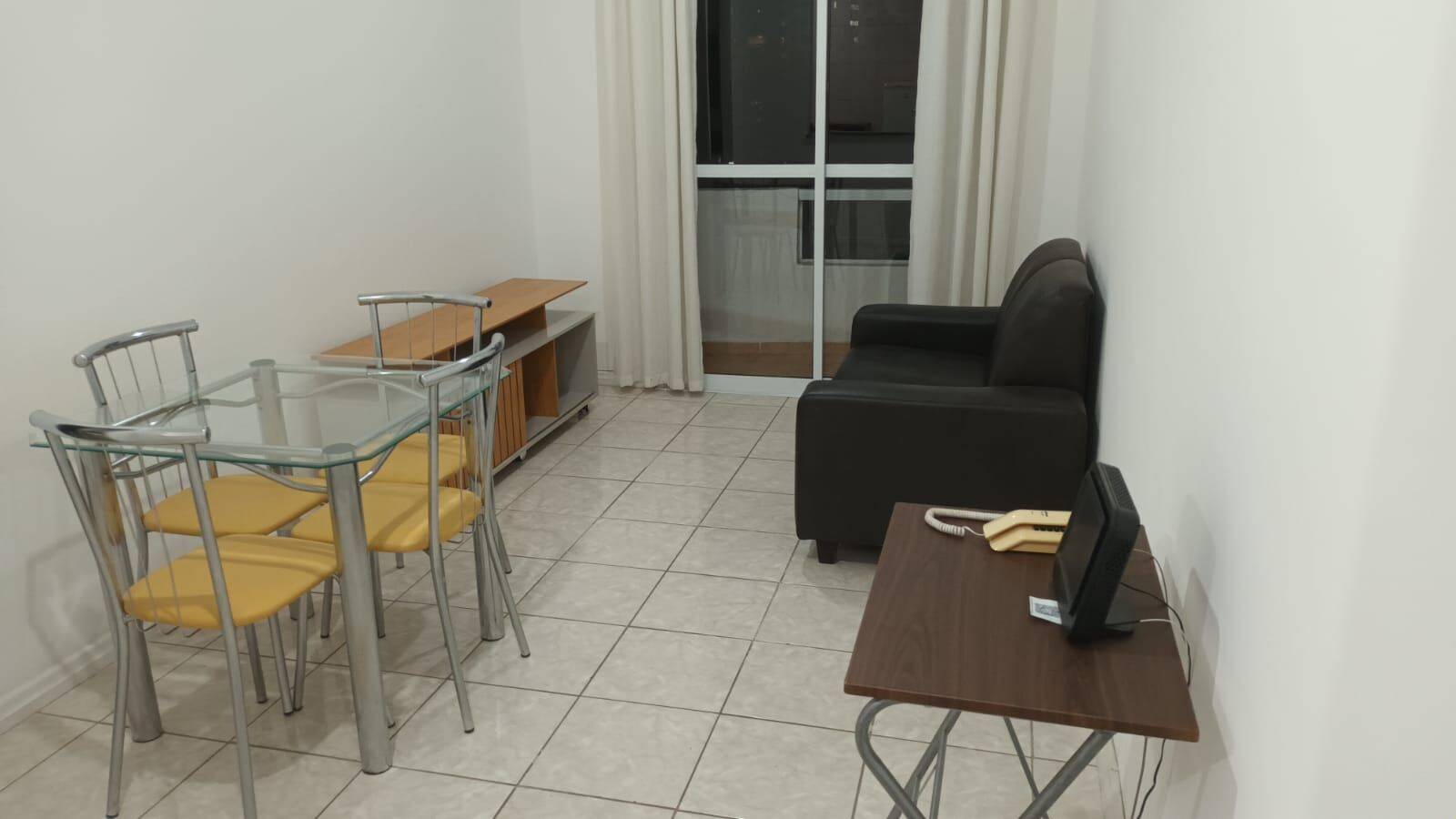 Apartamento com 1 dormitório para alugar, 45 m² por R$ 2.690/mês - Centro - São José dos Campos/SP