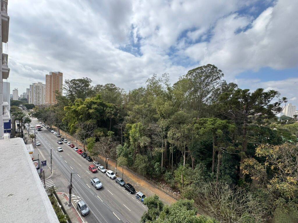 EXCLUSIVIDADE - Apartamento à venda Edifício May Flower – 243 m²