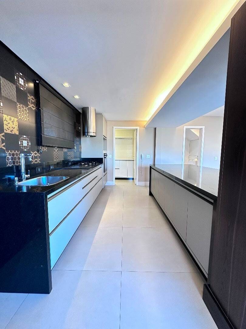 Cobertura com 3 dormitórios à venda, 288 m² por R$ 2.800.000,00 - Vila Ema - São José dos Campos/SP