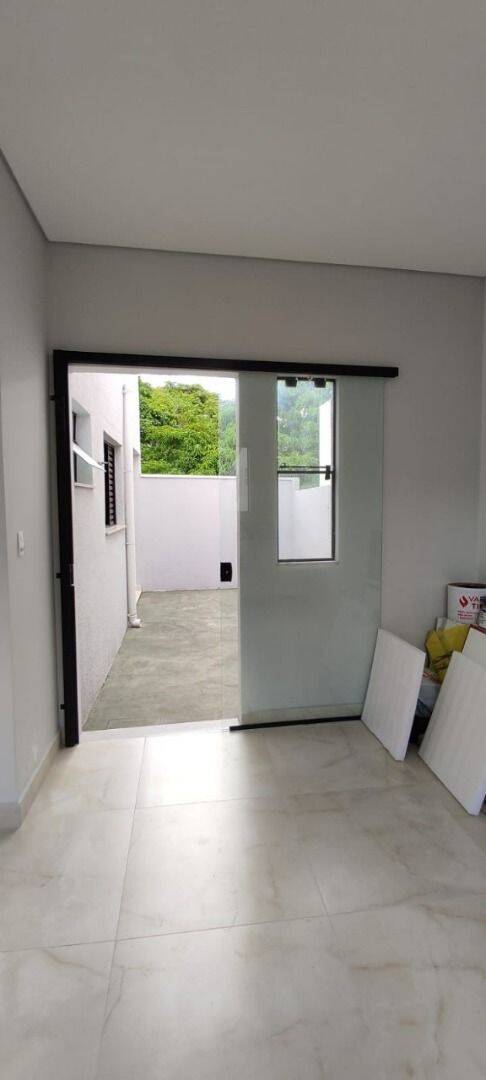 Casa com 3 dormitórios à venda, 80 m² por R$ 640.000,00 - Jardim das Indústrias - São José dos Campos/SP