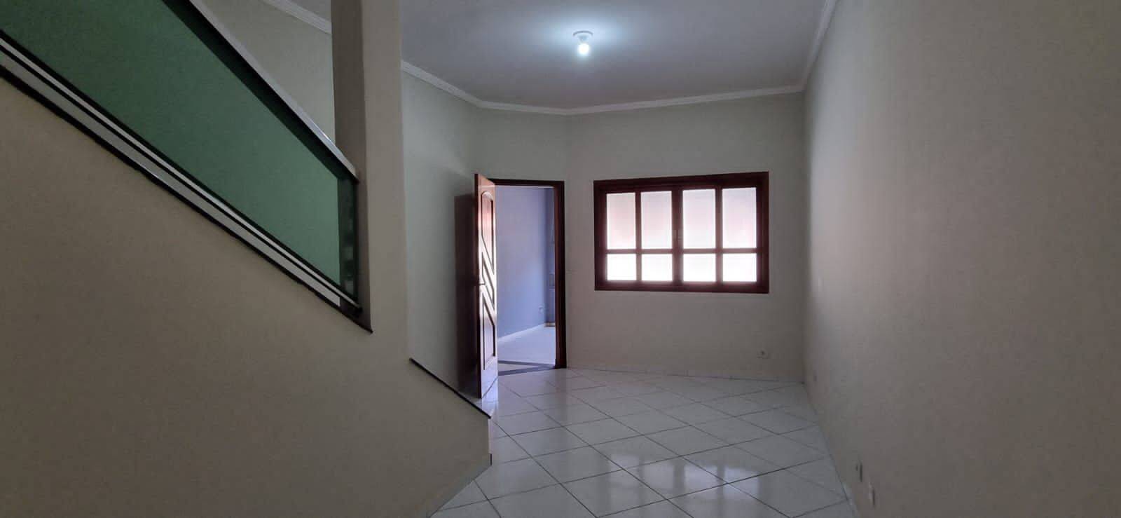 Sobrado com 4 dormitórios à venda, 120 m² por R$ 680.000 - Bosque dos Eucaliptos - São José dos Campos/SP