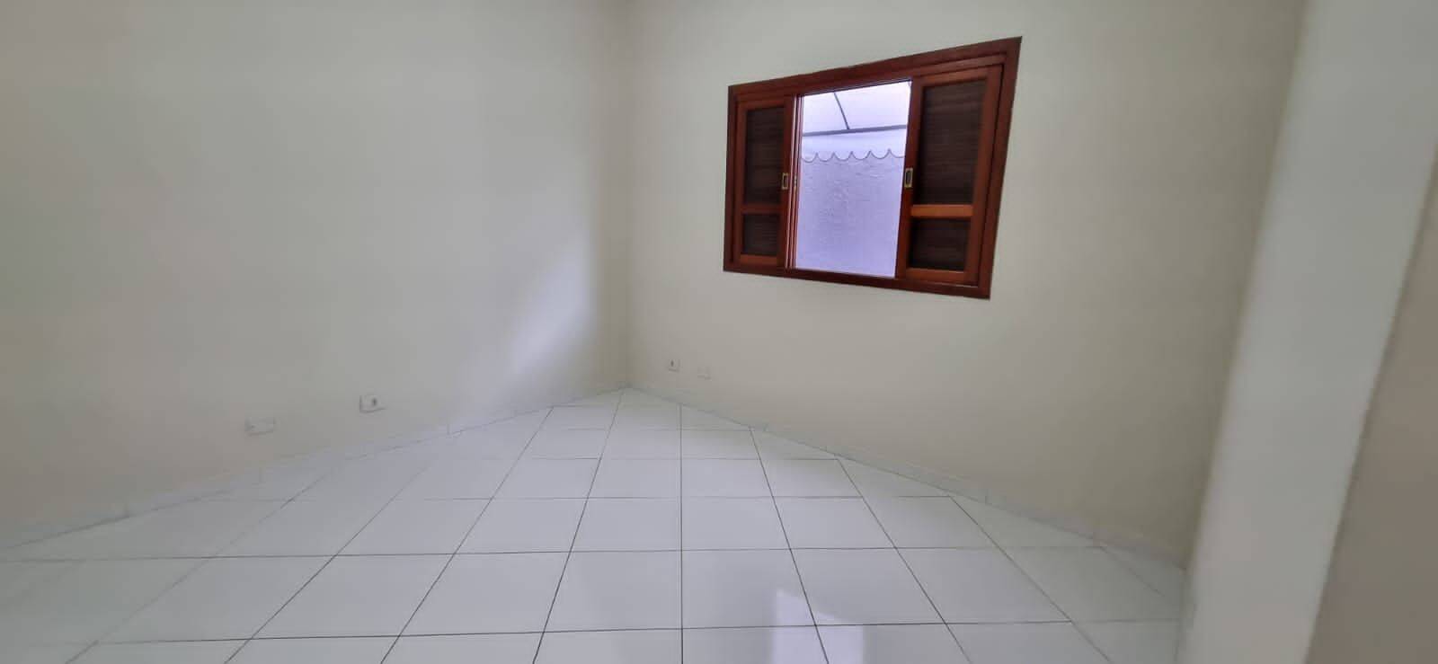 Sobrado com 4 dormitórios à venda, 120 m² por R$ 680.000 - Bosque dos Eucaliptos - São José dos Campos/SP