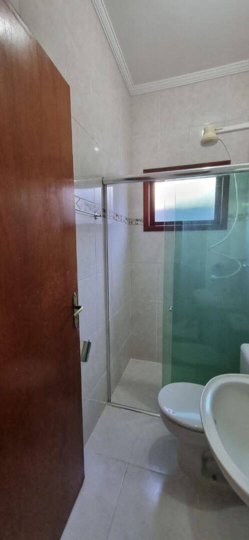 Sobrado com 4 dormitórios à venda, 120 m² por R$ 680.000 - Bosque dos Eucaliptos - São José dos Campos/SP