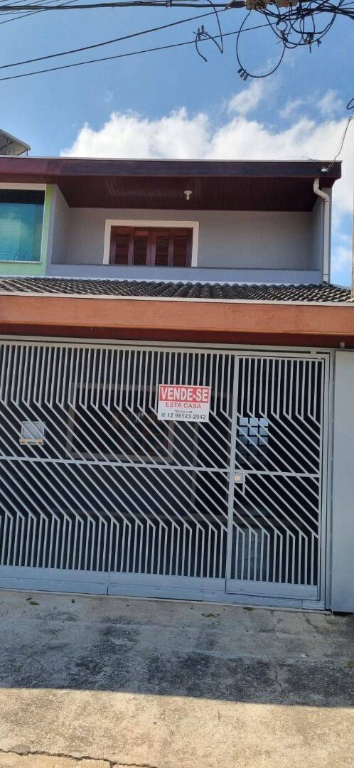 Sobrado com 4 dormitórios à venda, 120 m² por R$ 680.000 - Bosque dos Eucaliptos - São José dos Campos/SP