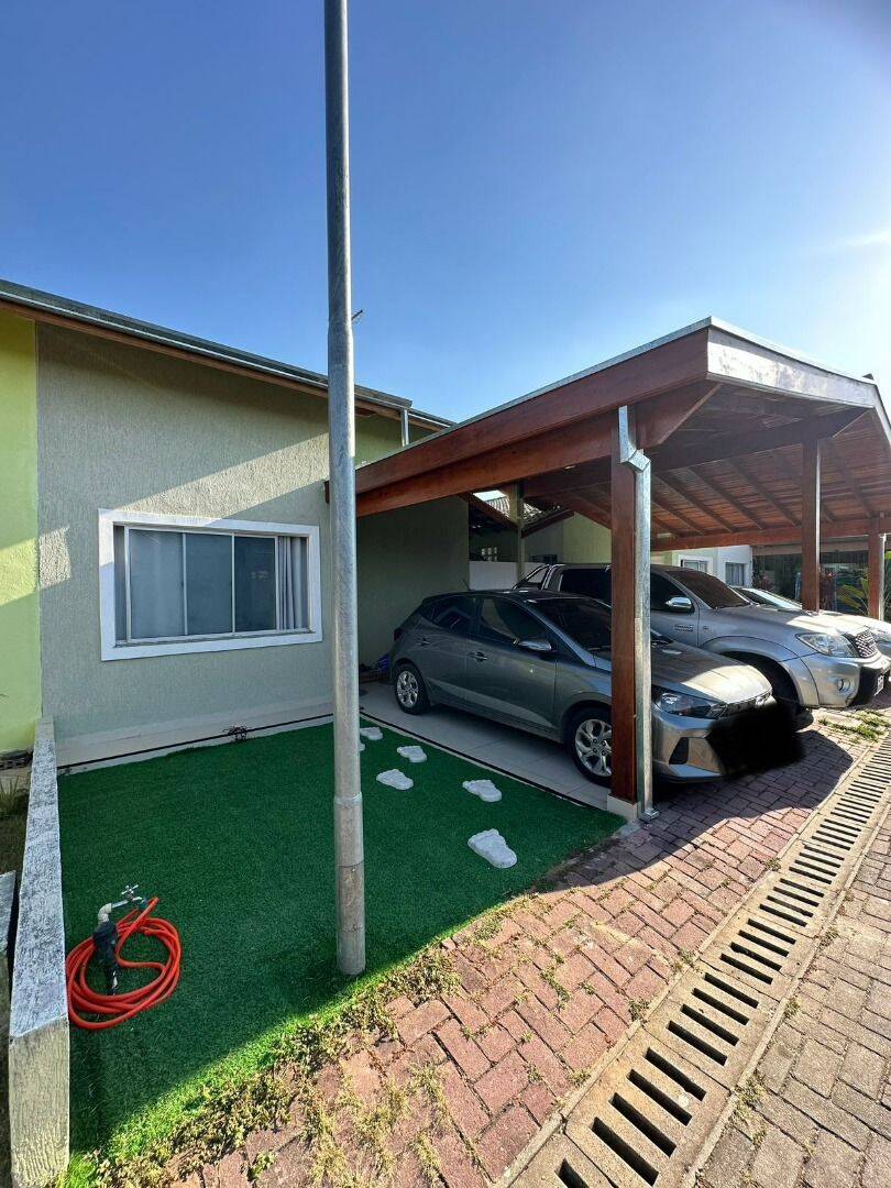 Casa com 3 dormitórios à venda, 90 m² por R$ 398.000 - Cidade Salvador - Jacareí/SP