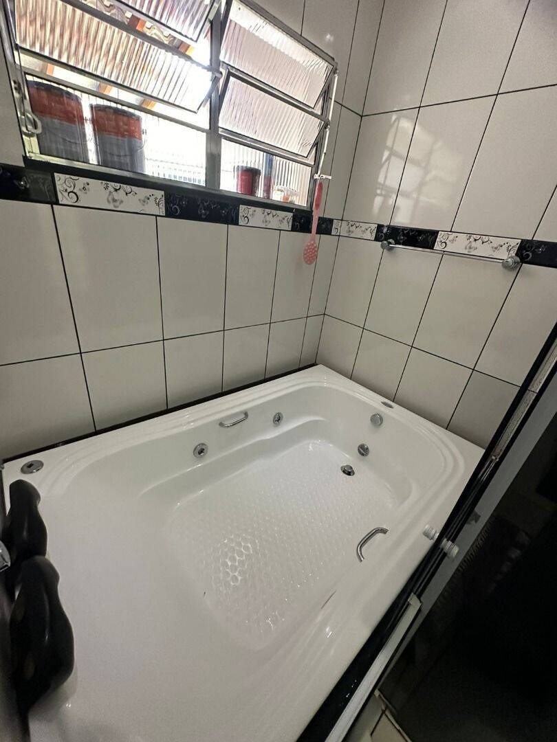 Casa com 3 dormitórios à venda, 90 m² por R$ 398.000 - Cidade Salvador - Jacareí/SP
