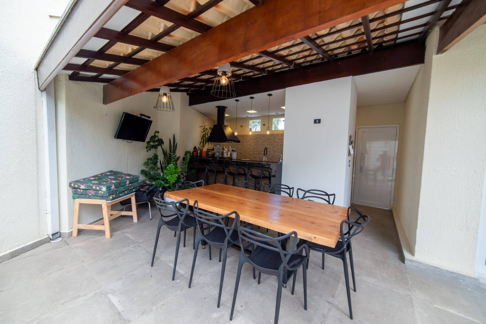 Sobrado com 3 dormitórios à venda, 130 m² por R$ 1.300.000,00 - Urbanova - São José dos Campos/SP