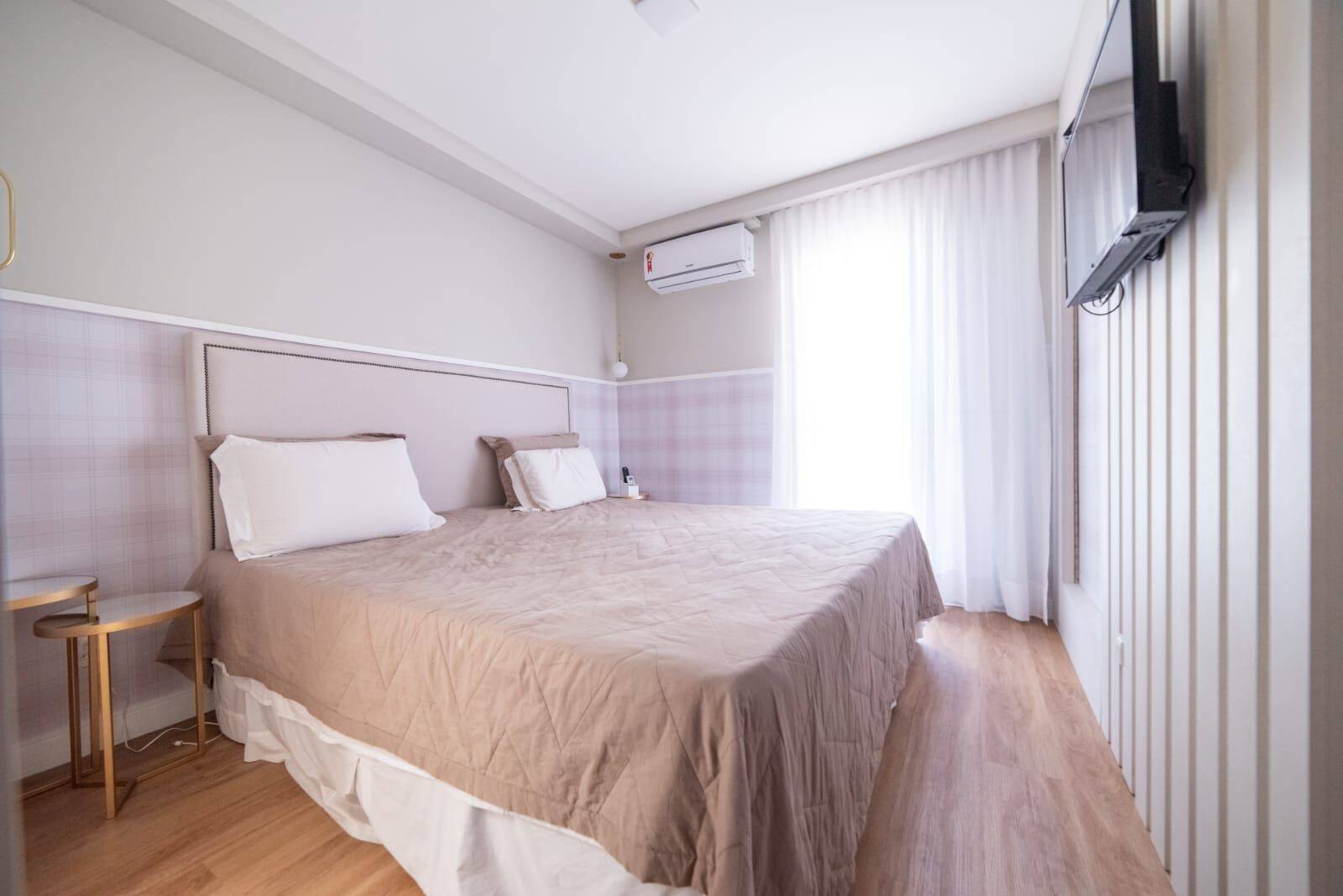 Sobrado com 3 dormitórios à venda, 130 m² por R$ 1.300.000,00 - Urbanova - São José dos Campos/SP