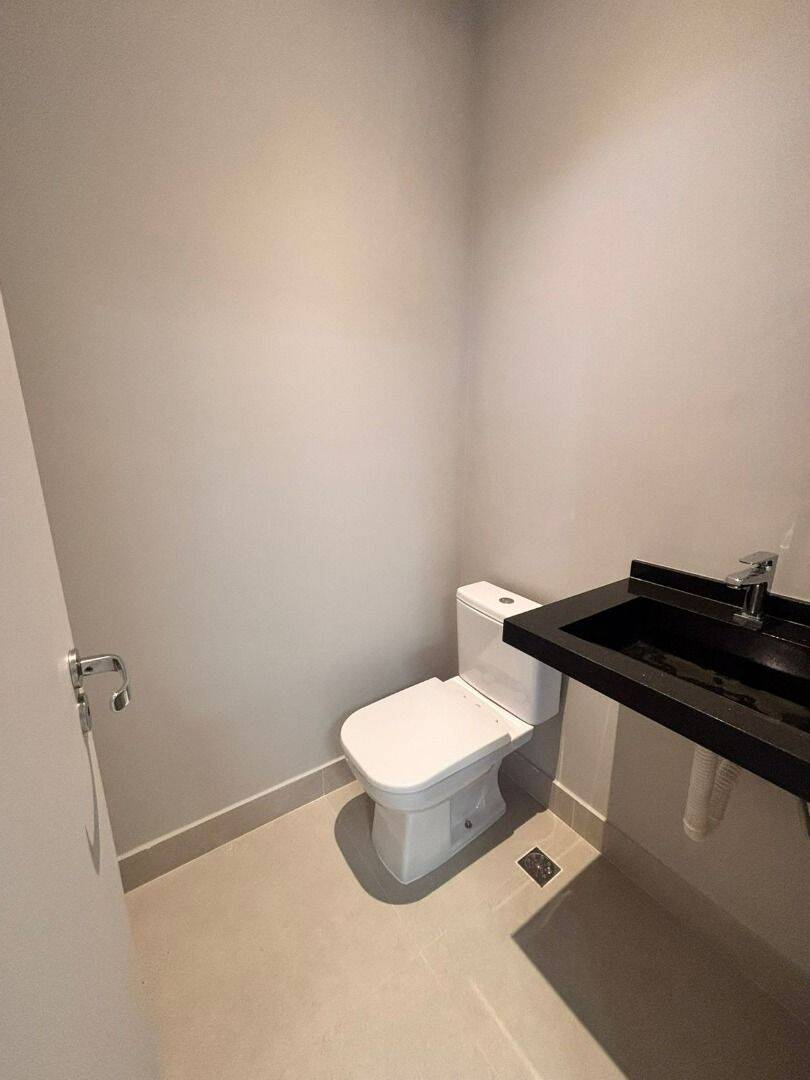 Sobrado com 4 dormitórios, 263 m² - venda por R$ 2.400.000,00 ou aluguel por R$ 12.726,00/mês - Urbanova - São José dos Campos/SP