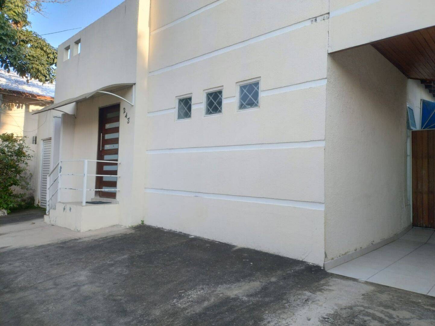 Casa com 3 dormitórios à venda, 280 m² por R$ 1.900.000,00 - Vila Ema - São José dos Campos/SP