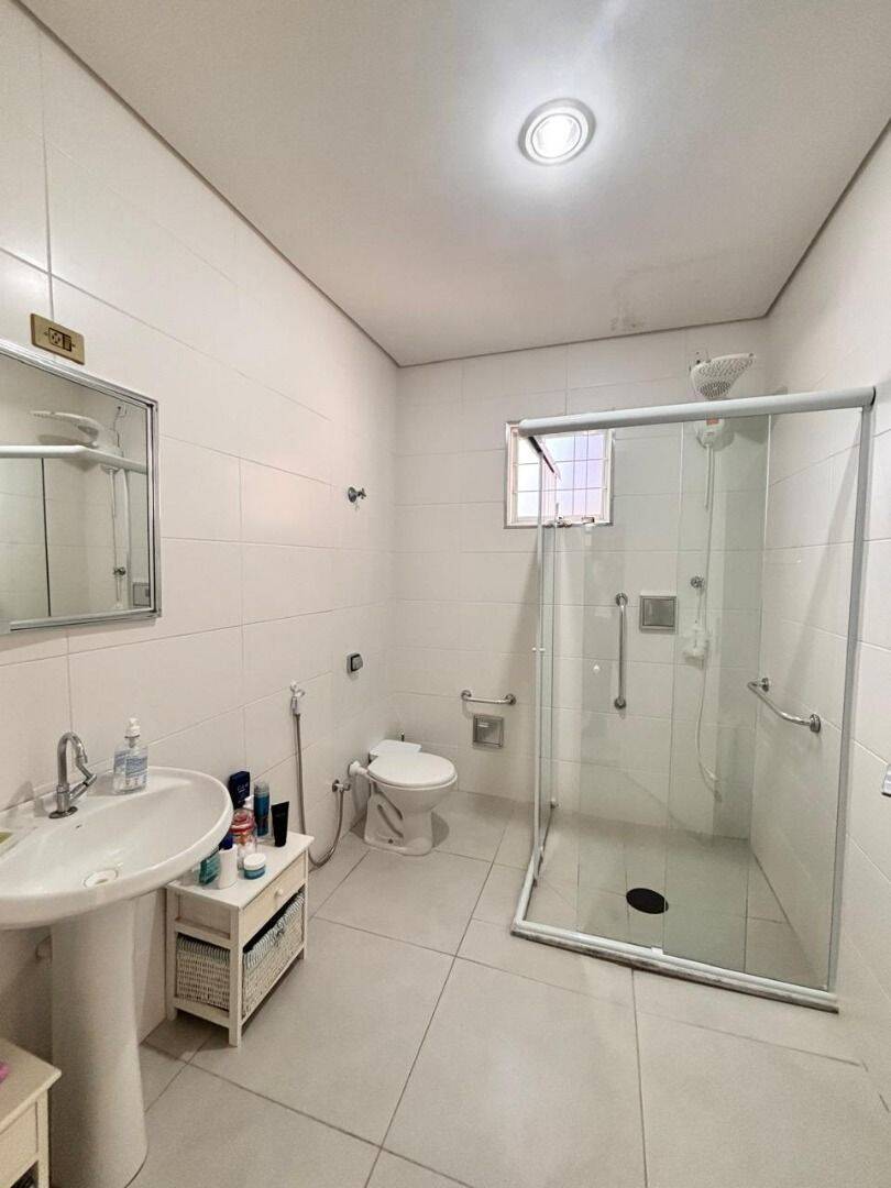Casa com 3 dormitórios à venda, 280 m² por R$ 1.900.000,00 - Vila Ema - São José dos Campos/SP