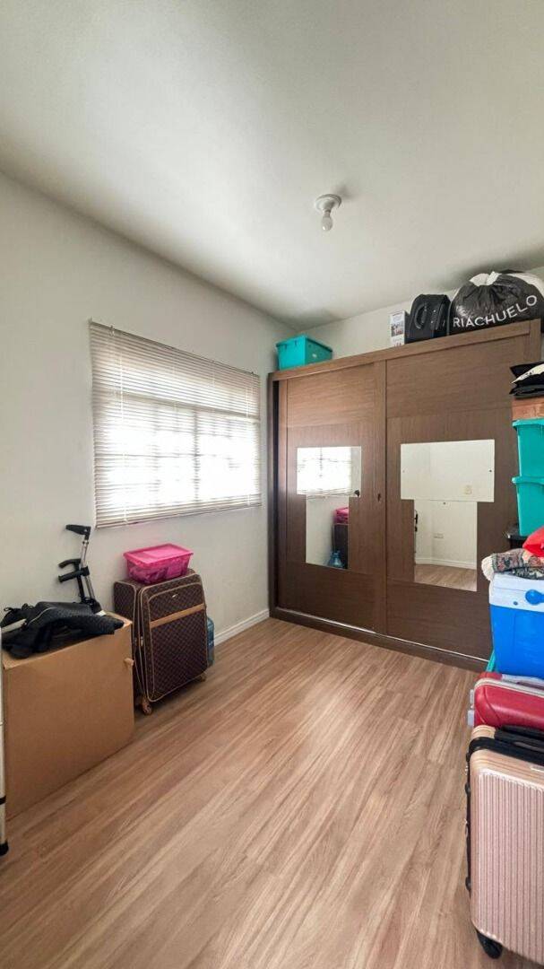 Casa com 4 dormitórios à venda, 170 m² por R$ 645.000 - Villa Branca - Jacareí/SP