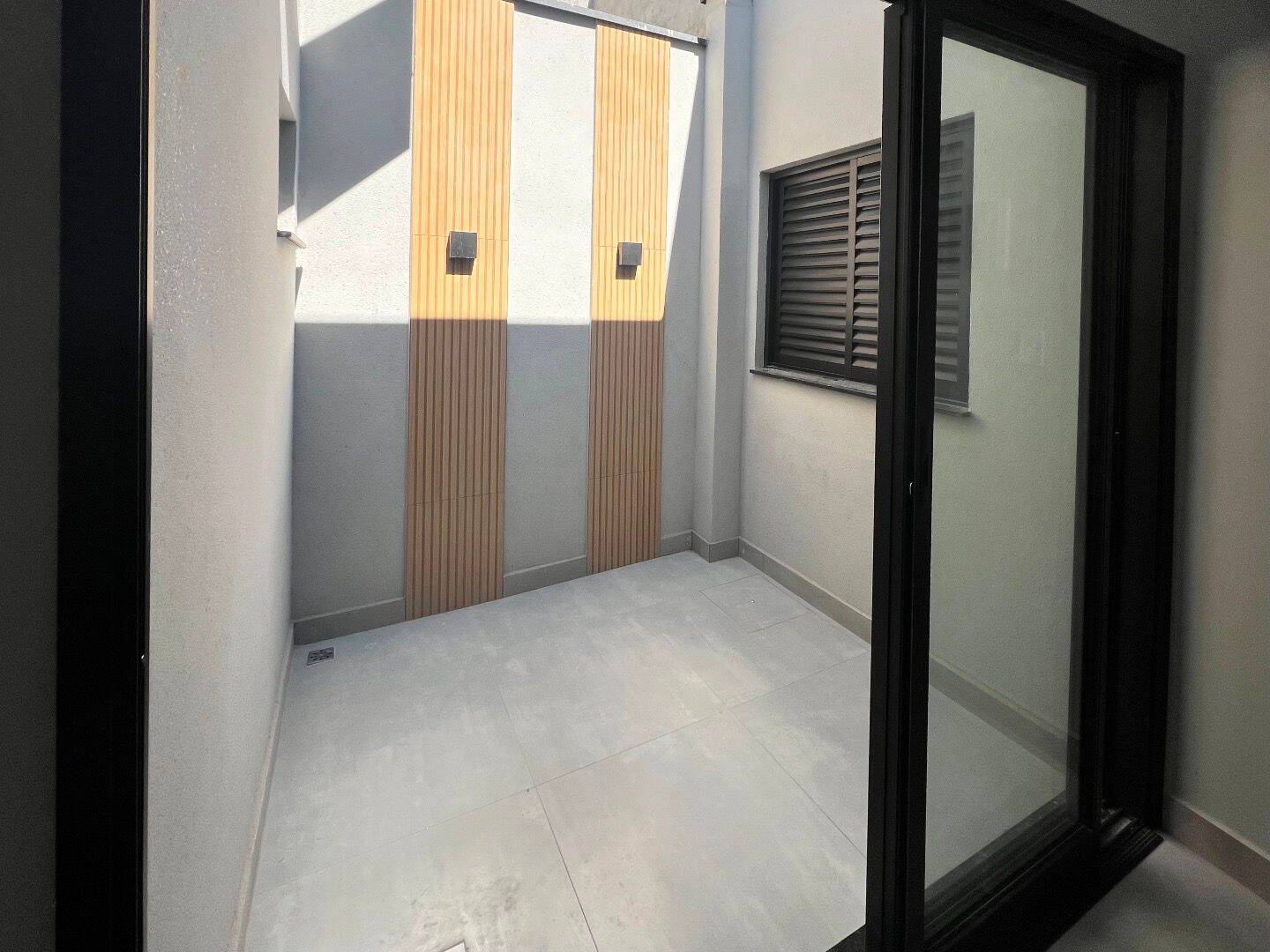 Casa com 3 dormitórios à venda, 79 m² por R$ 450.000,00 - Morada do Fênix - São José dos Campos/SP