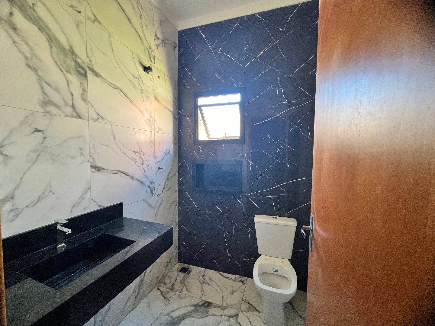 Casa com 3 dormitórios à venda, 76 m² por R$ 450.000,00 - Portal Santa Inês - São José dos Campos/SP