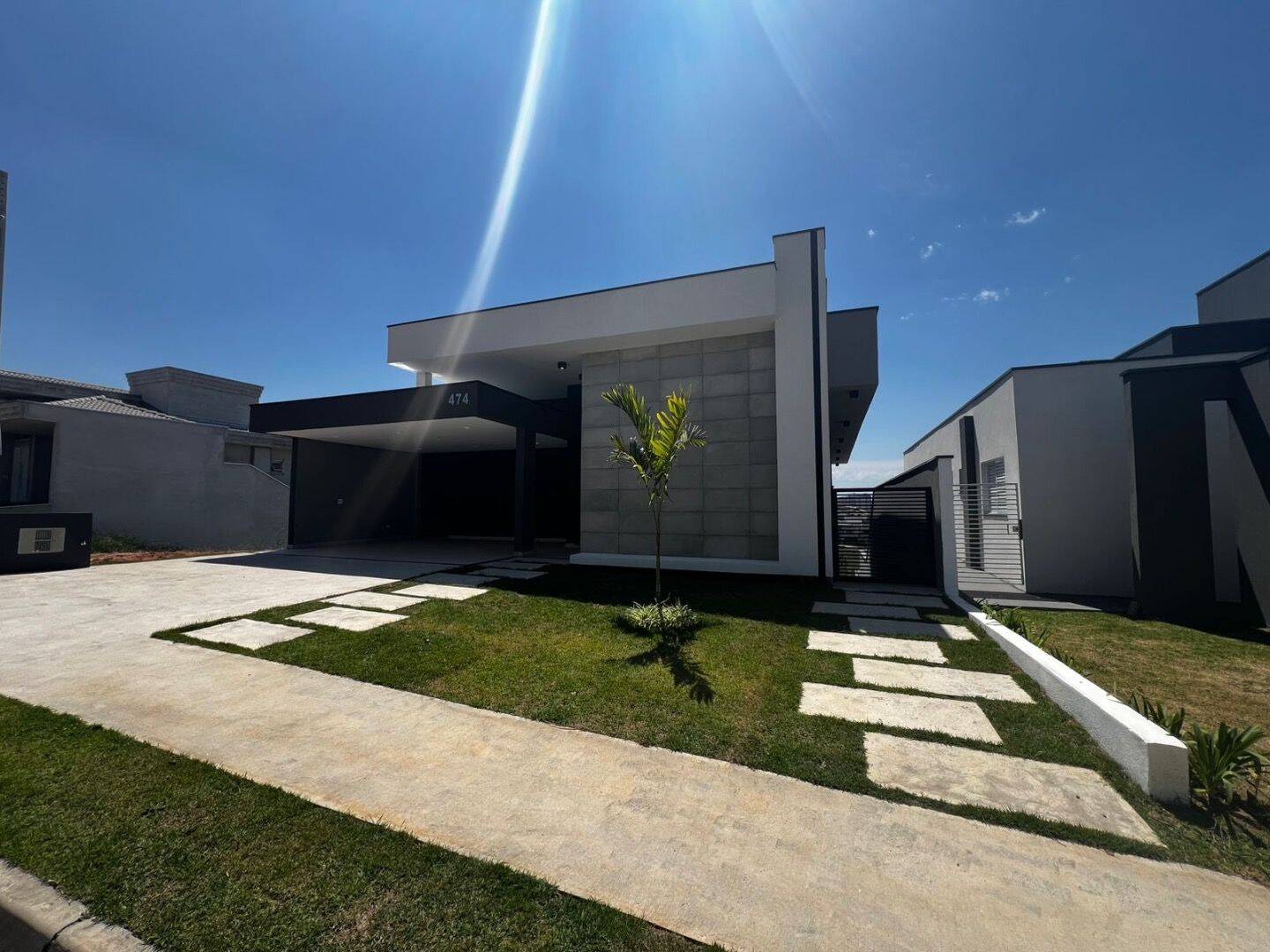 Casa com 3 dormitórios à venda, 170 m² por R$ 1.700.000,00 - Putim - São José dos Campos/SP