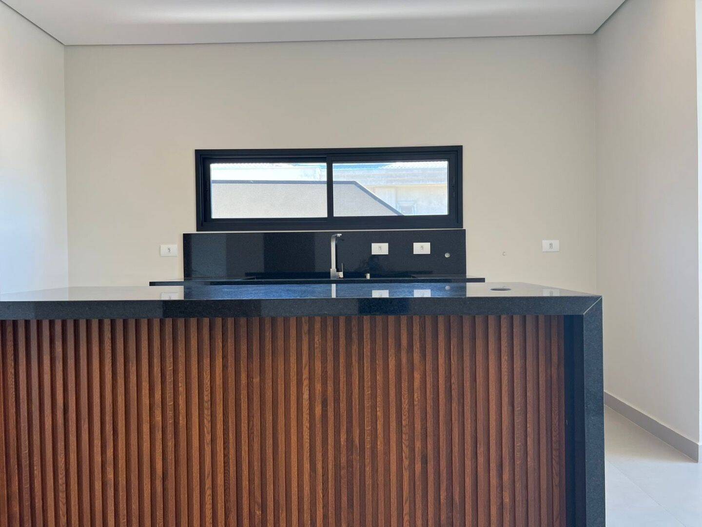Casa com 3 dormitórios à venda, 170 m² por R$ 1.700.000,00 - Putim - São José dos Campos/SP