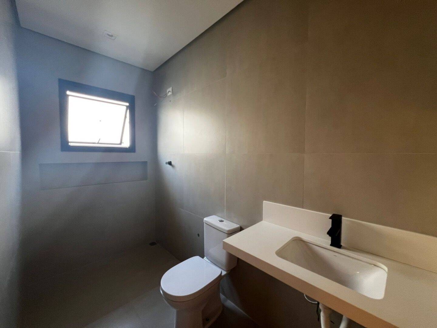 Casa com 3 dormitórios à venda, 170 m² por R$ 1.700.000,00 - Putim - São José dos Campos/SP