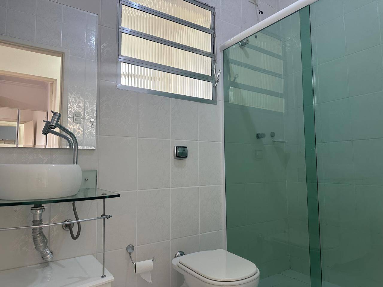 Apartamento com 2 dormitórios para alugar, 67 m² - Jardim Califórnia - Jacareí/SP