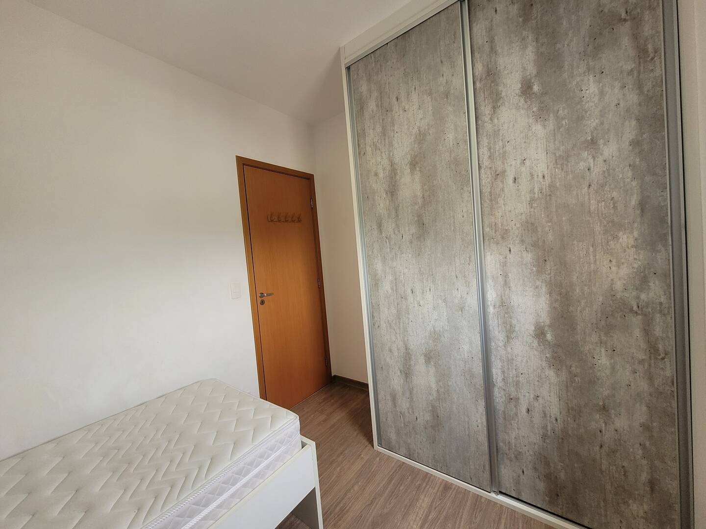 Apartamento 2 Dormitórios, 1 Suíte  Edifício Portal do Parque