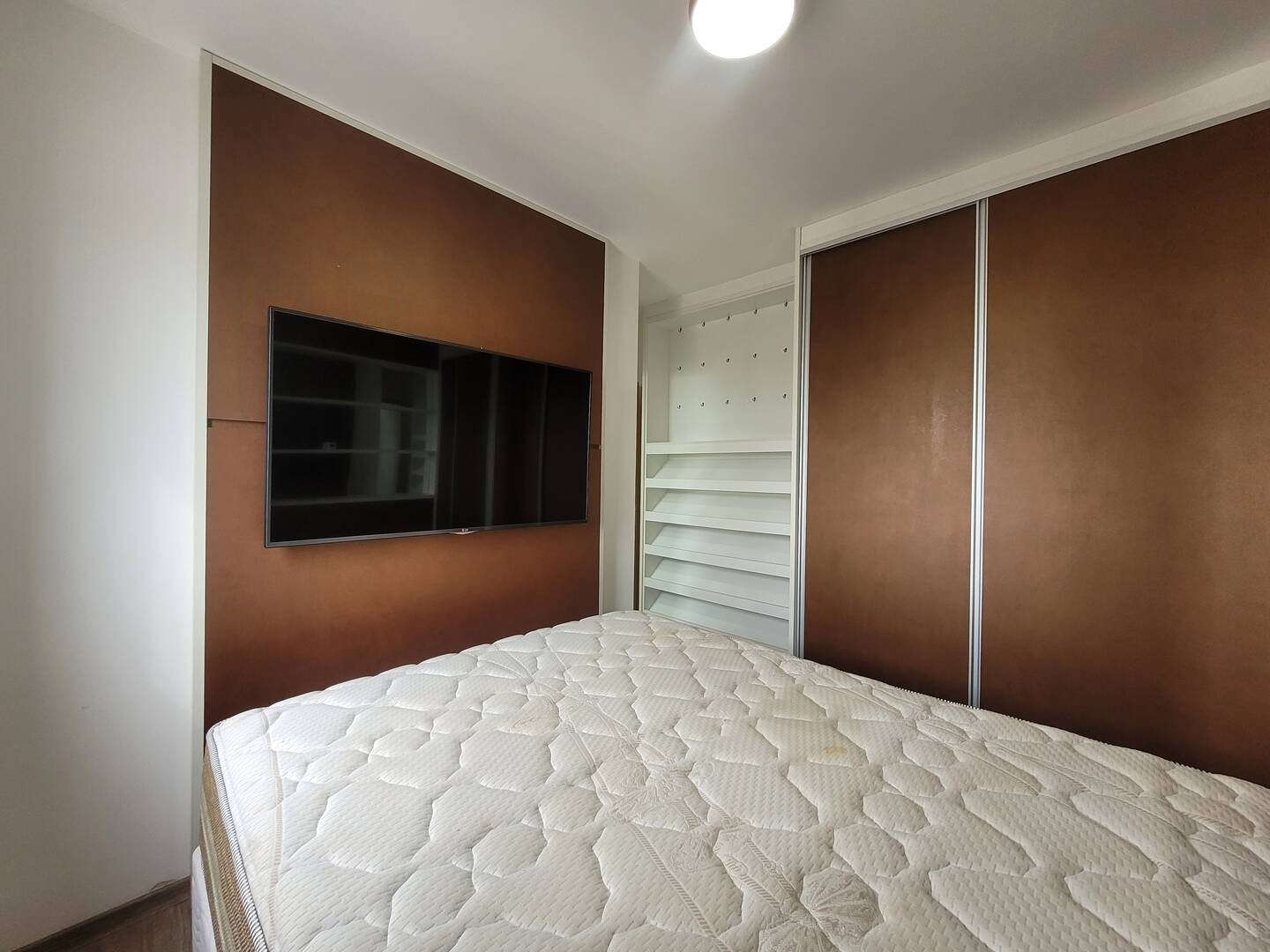 Apartamento 2 Dormitórios, 1 Suíte  Edifício Portal do Parque