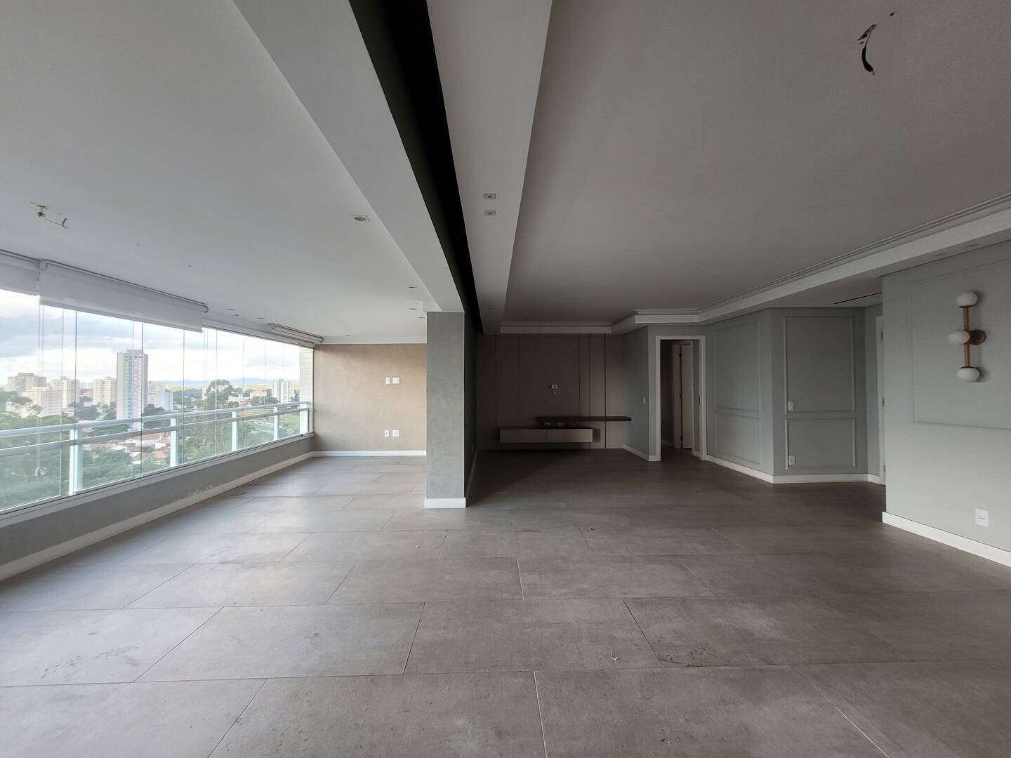 Apartamento Para Venda com 3 Suítes no Condomínio Grand Club Vila Ema