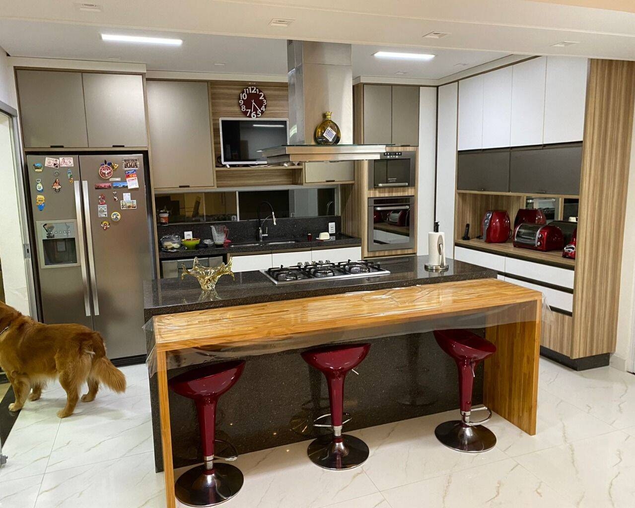 Casa à Venda no Condomínio Altos da Serra I – Urbanova, São José dos Campos