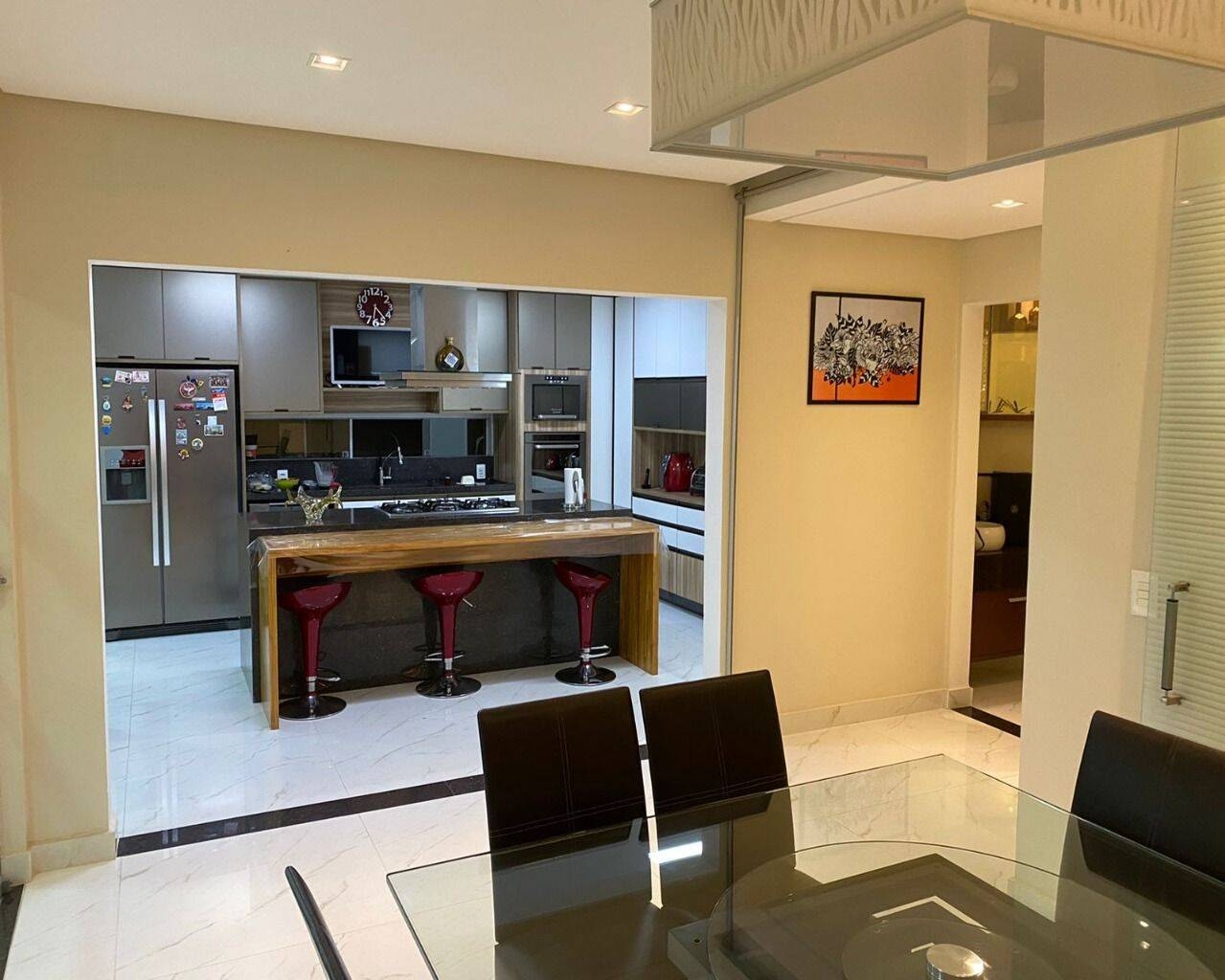 Casa à Venda no Condomínio Altos da Serra I – Urbanova, São José dos Campos