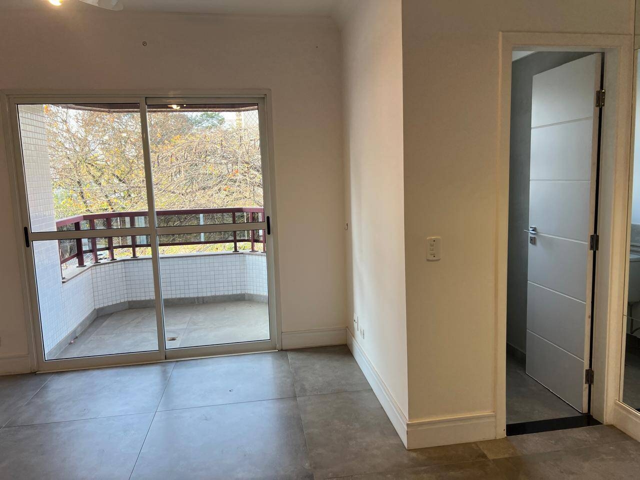 Apartamento 3 Dormitorios 129m²  à Venda – Edifício Manhattan Vila Adyana
