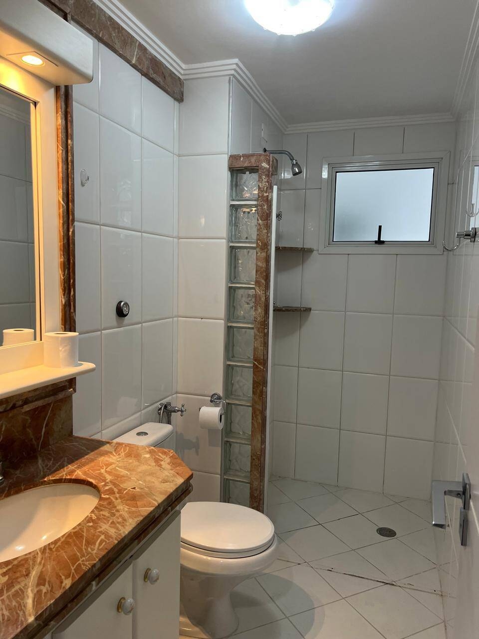 Apartamento 3 Dormitorios 129m²  à Venda – Edifício Manhattan Vila Adyana