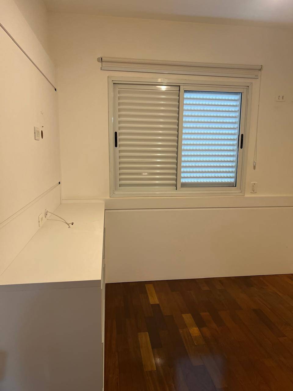 Apartamento 3 Dormitorios 129m²  à Venda – Edifício Manhattan Vila Adyana
