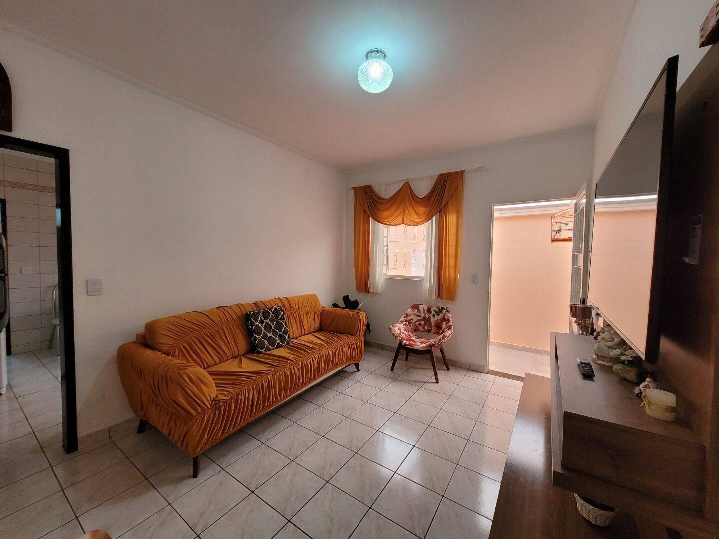 Venda ou Permuta - Casa com 3 Dormitórios no Morumbi - São José dos Campos
