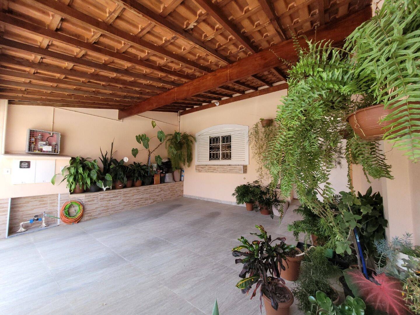 Venda ou Permuta - Casa com 3 Dormitórios no Morumbi - São José dos Campos