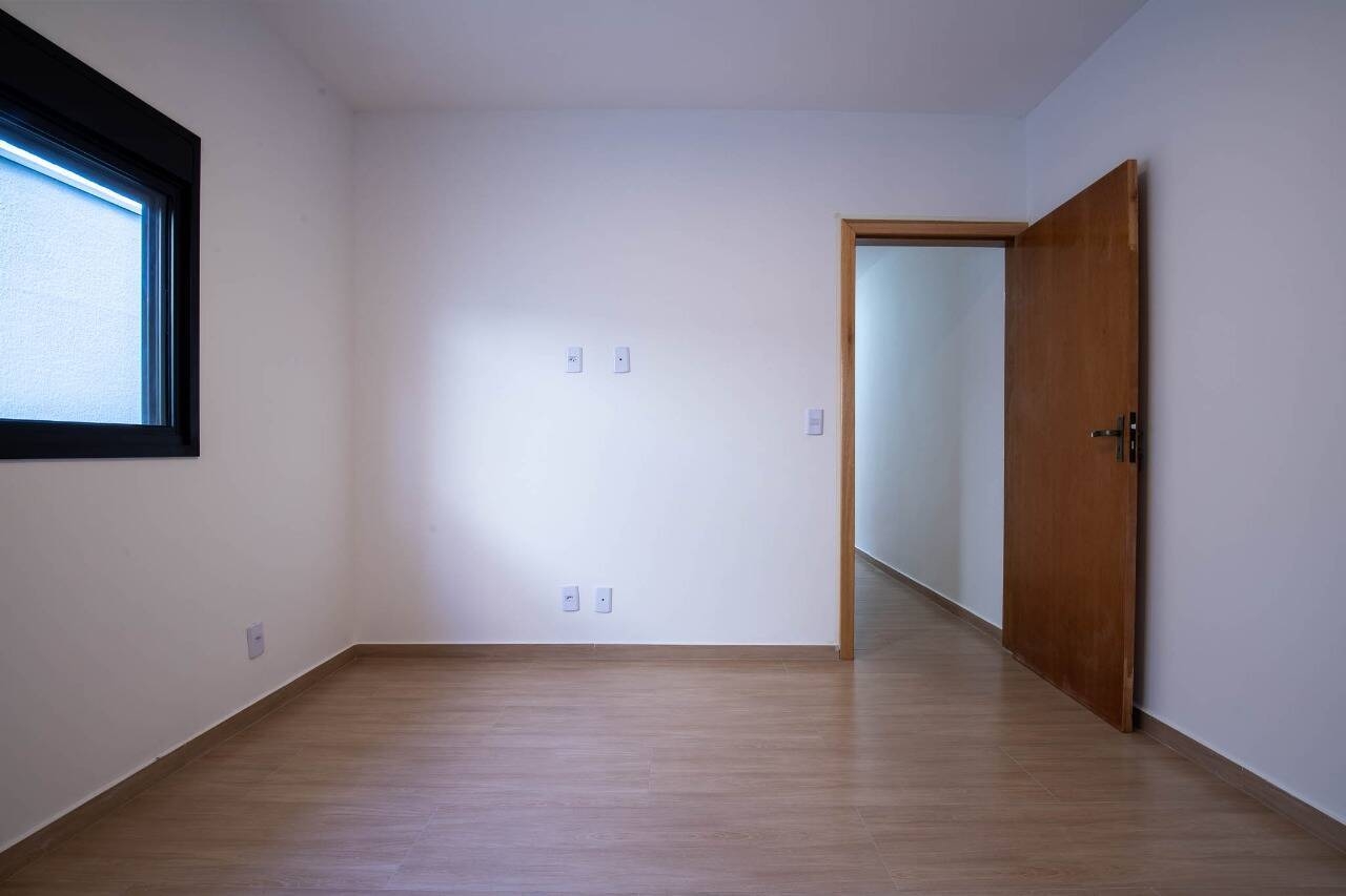 Casa Térrea Nova Venda ou Permuta no Jardim Satélite - São José dos Campos