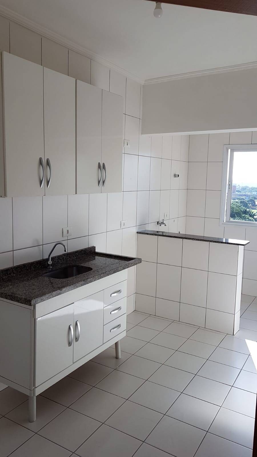 Vende Apartamento Vista Livre 2 Dormitórios com Suíte – Parque Industrial
