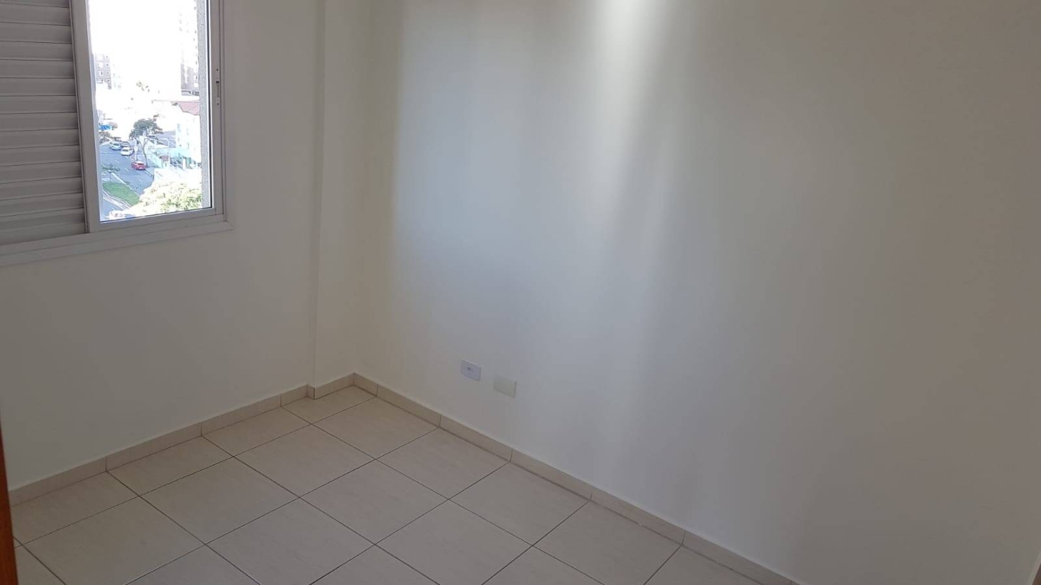 Vende Apartamento Vista Livre 2 Dormitórios com Suíte – Parque Industrial
