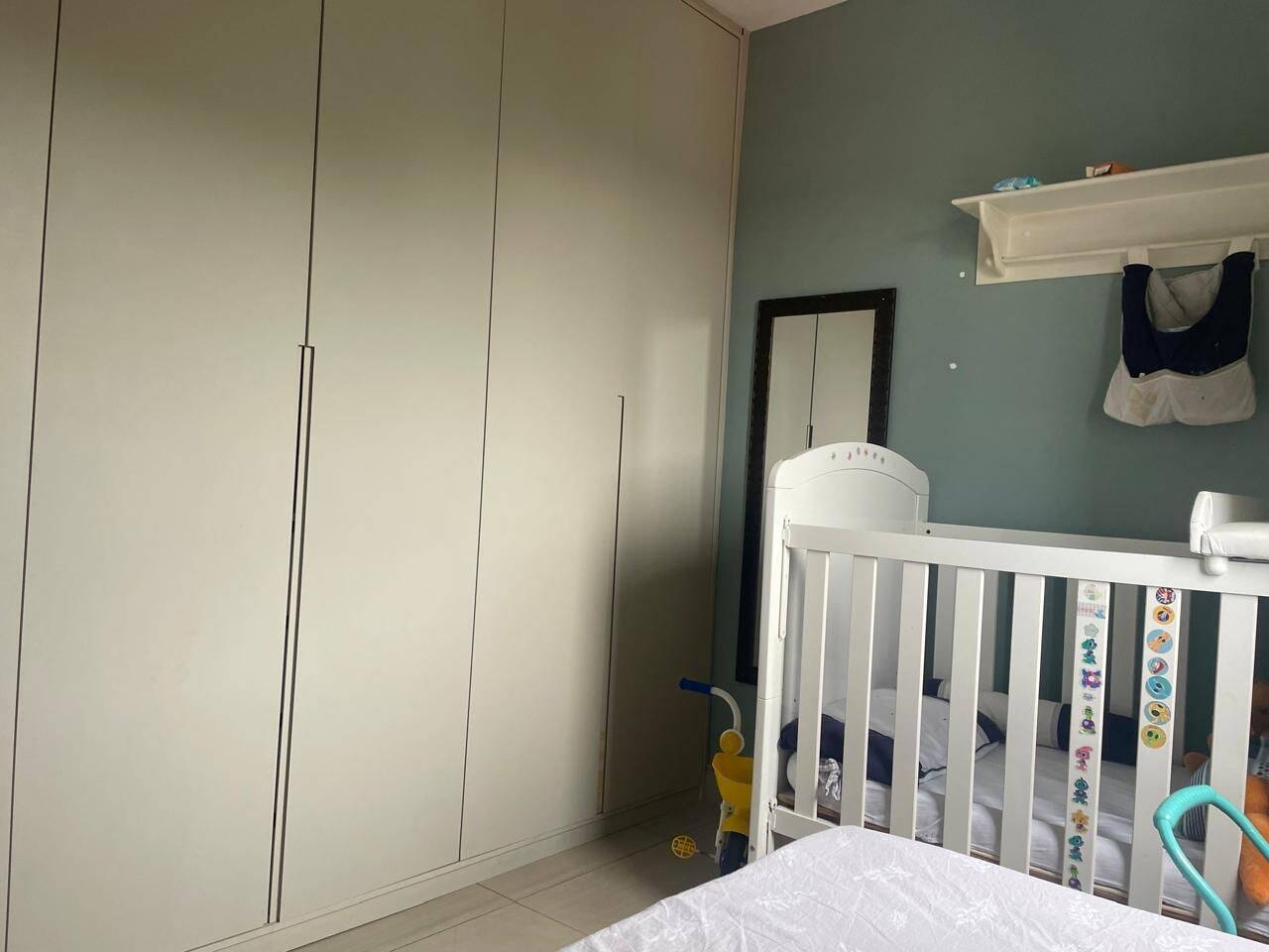 Apartamento á Venda com 2 Dormitórios e Suíte - Jardim das Indústrias