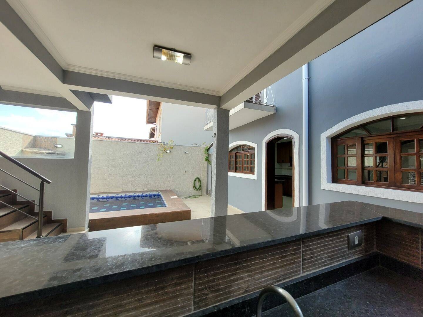 Estuda Permuta Casa 4 Dormitórios Bosque dos Eucaliptos São José dos Campos