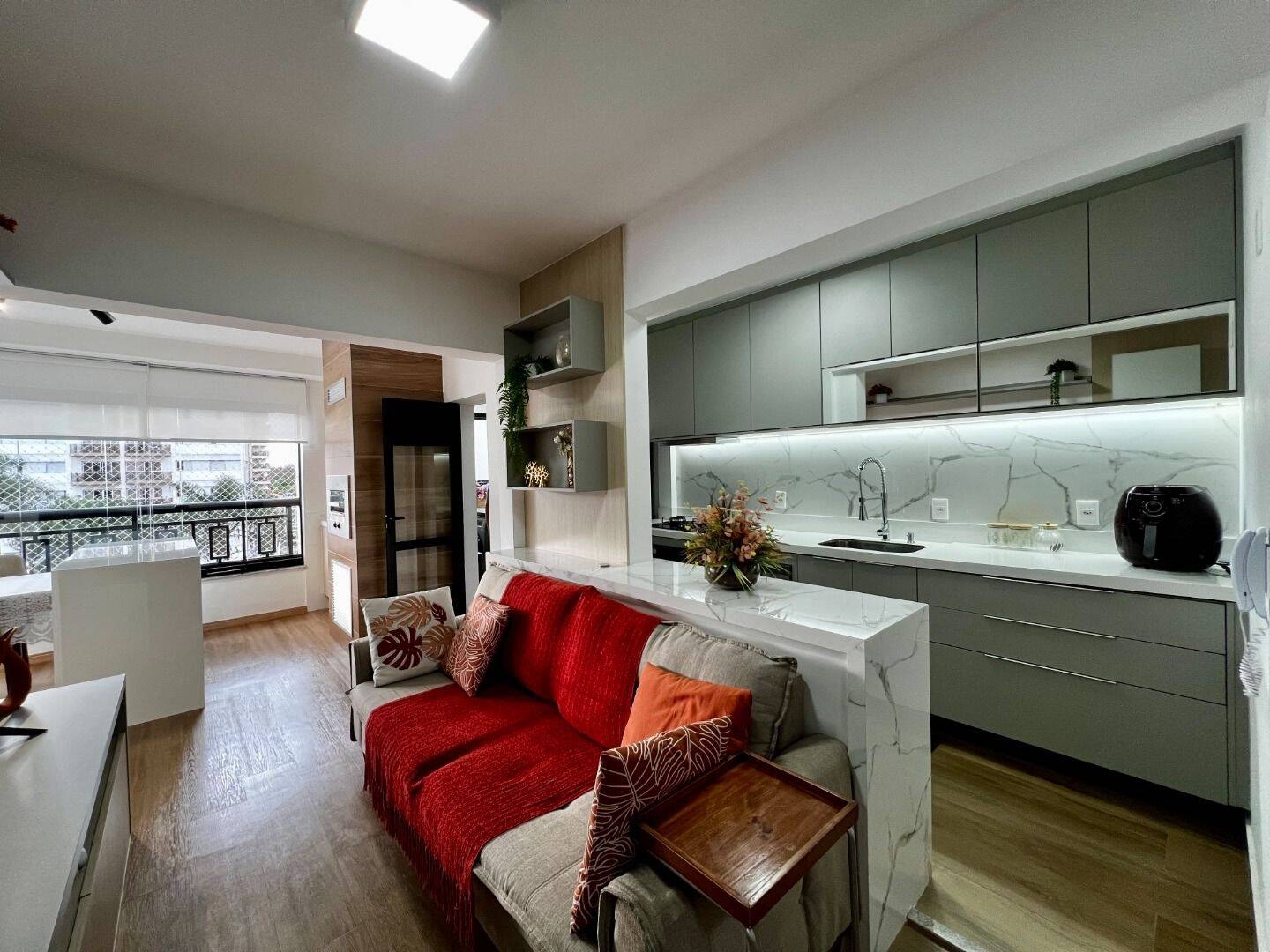 Apartamento à Venda de 3 Dormitórios Suítes Vila Adyana São José dos Campos