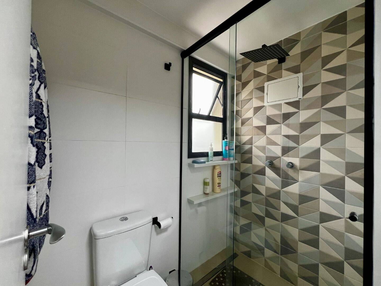 Apartamento à Venda de 3 Dormitórios Suítes Vila Adyana São José dos Campos