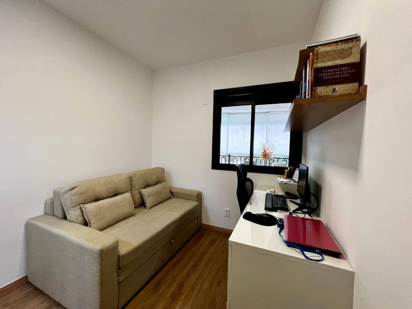 Apartamento à Venda de 3 Dormitórios Suítes Vila Adyana São José dos Campos