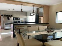 #72 - Casa para Venda em São José dos Campos - SP - 3