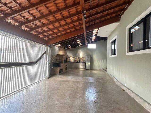 Sobrado para Venda em São José dos Campos - 2