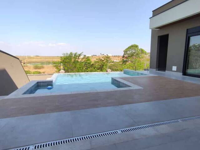 Casa para Venda em São José dos Campos - 2