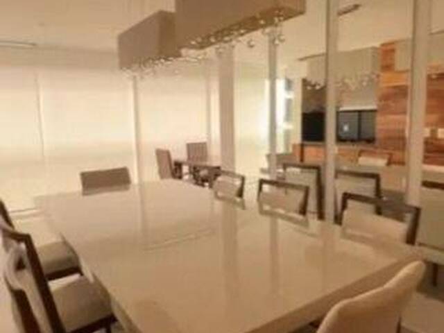 Apartamento para Venda em São José dos Campos - 2