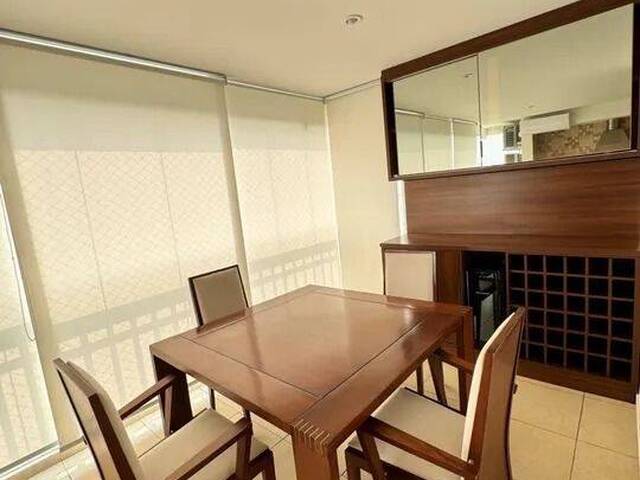 Apartamento para Venda em São José dos Campos - 4