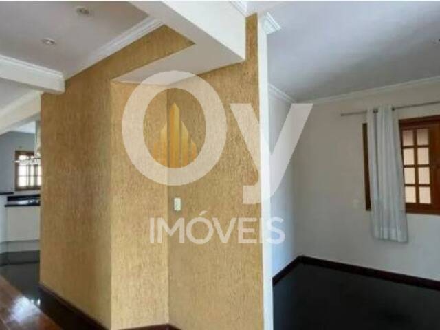 Casa para Venda em São José dos Campos - 4