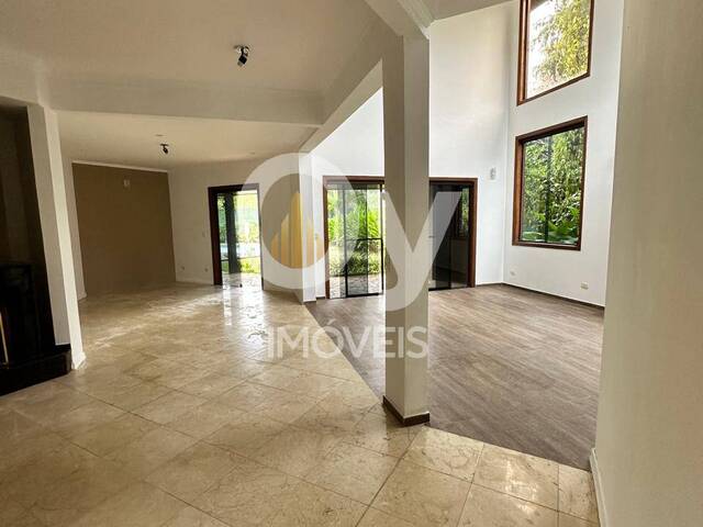 Casa para Venda em São José dos Campos - 4