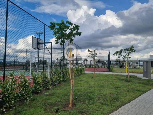 Área para Venda em São José dos Campos - 4